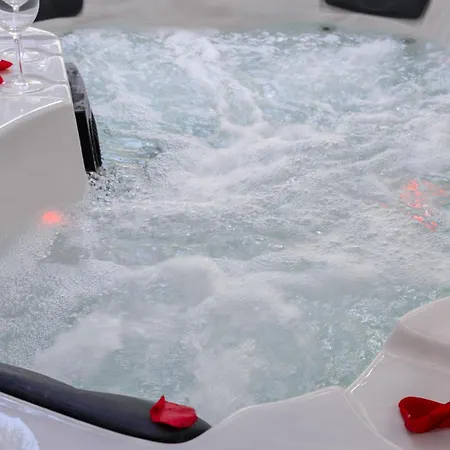 La Romance à Bulles En Hyper Centre * La Rochelle (Charente-Maritime)